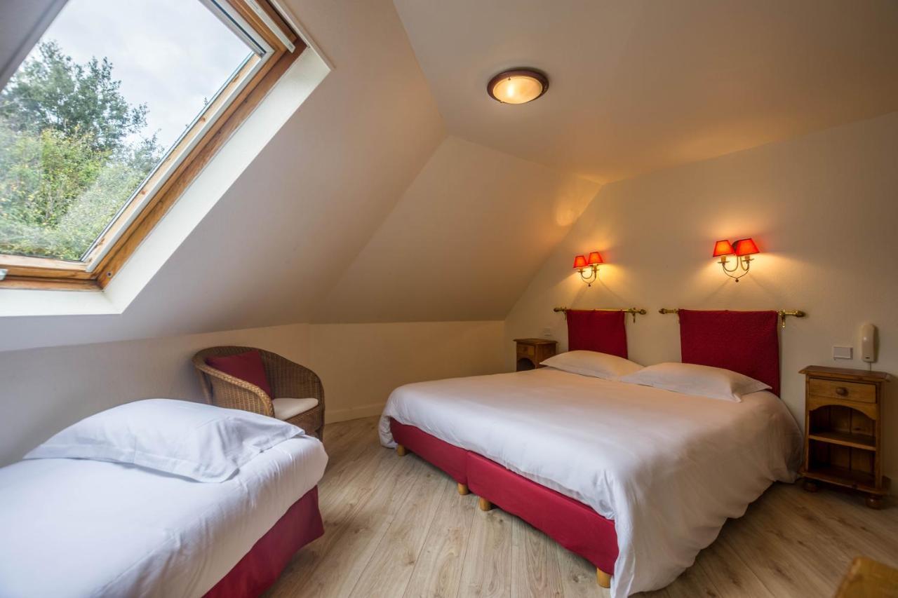 Hotel Le Clos Fleuri Le Palais Bagian luar foto